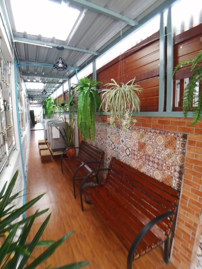 Gogoal Latkrabang Apartment Bangkok Exterior photo
