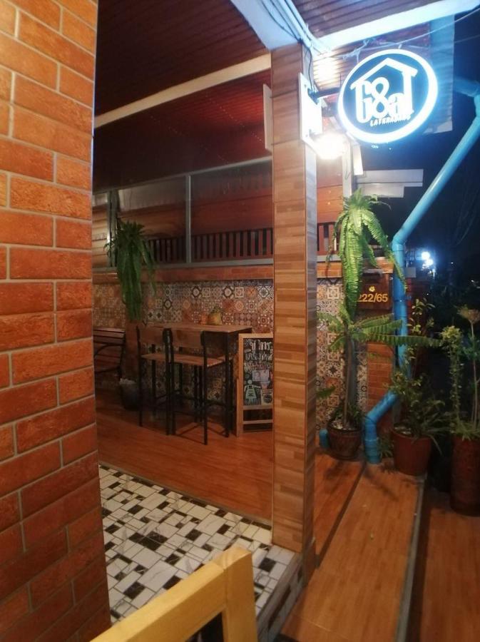 Gogoal Latkrabang Apartment Bangkok Exterior photo